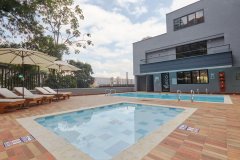 BosqueSagrado-piscina