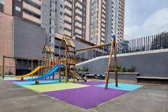 10orion-apartamentos-en-la-estrella-parque-infantil