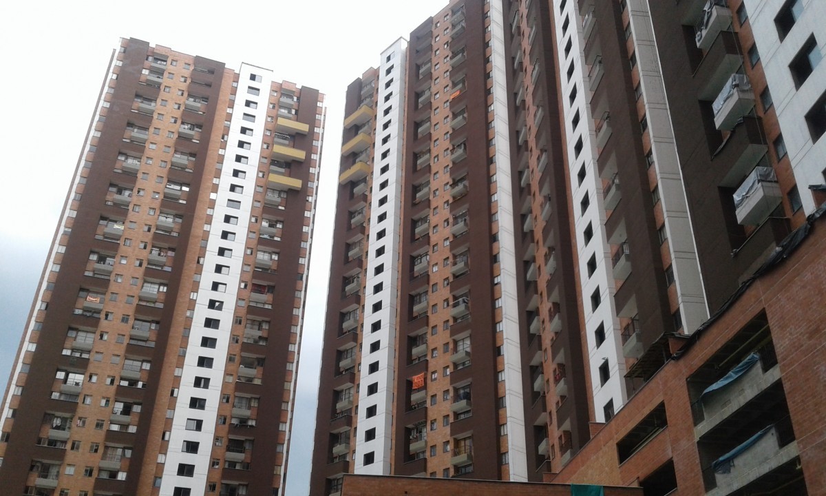 893-2648