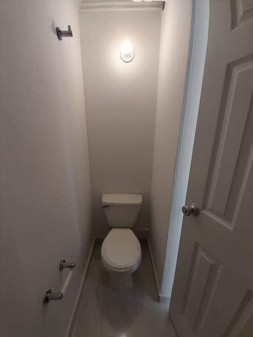 893-1458