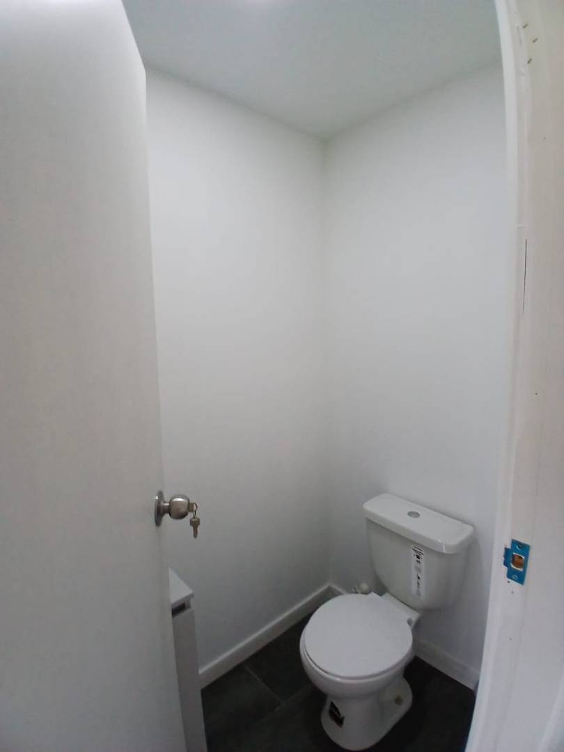 893-4598